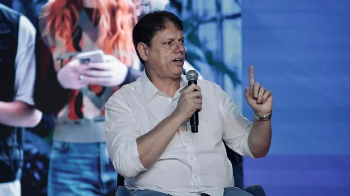 Tarcísio nega disputa por votos de evangélicos