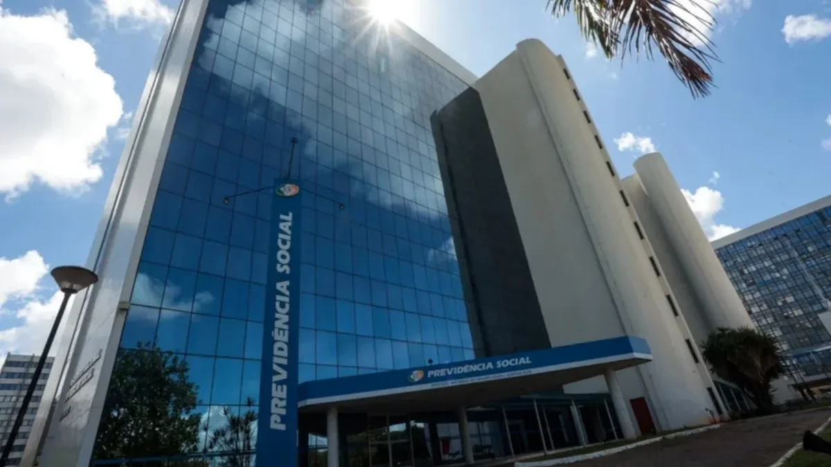 Justiça libera R$ 2,7 bi em atrasados do INSS