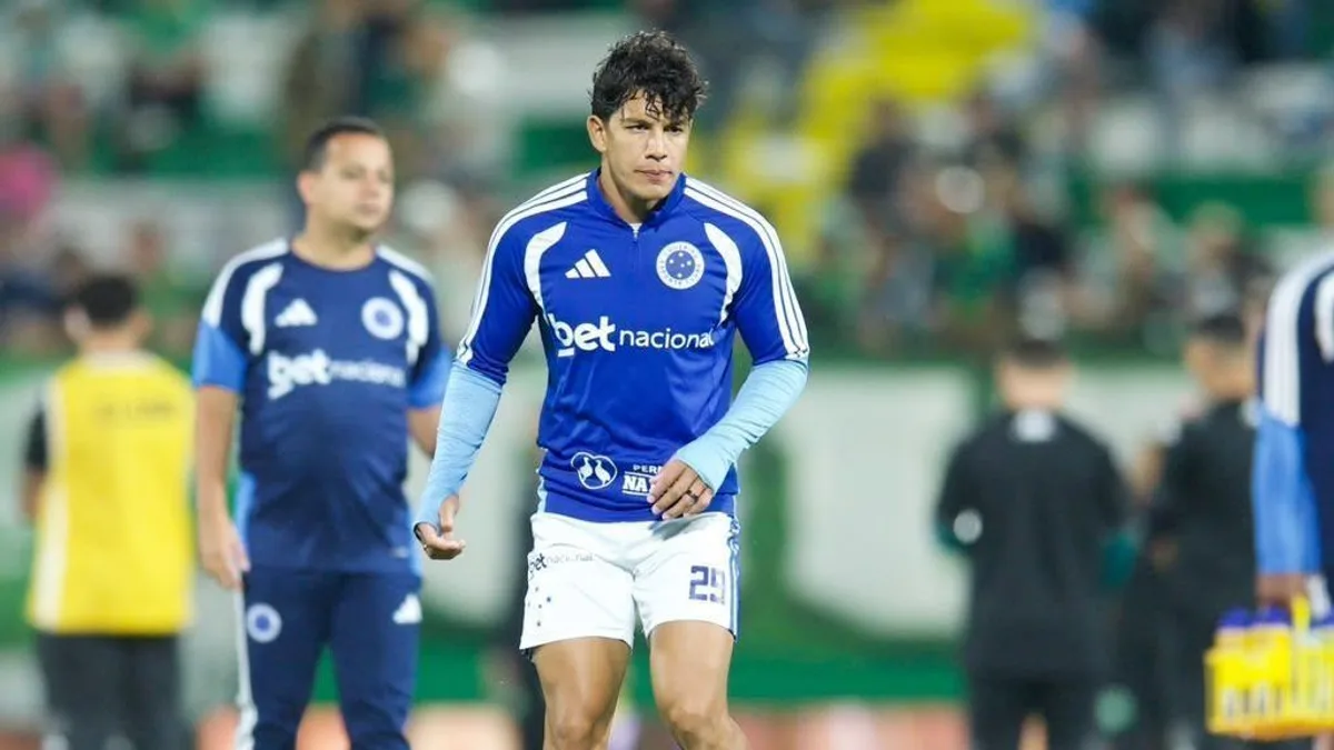 Cruzeiro exalta limitação de estrangeiros da CBF