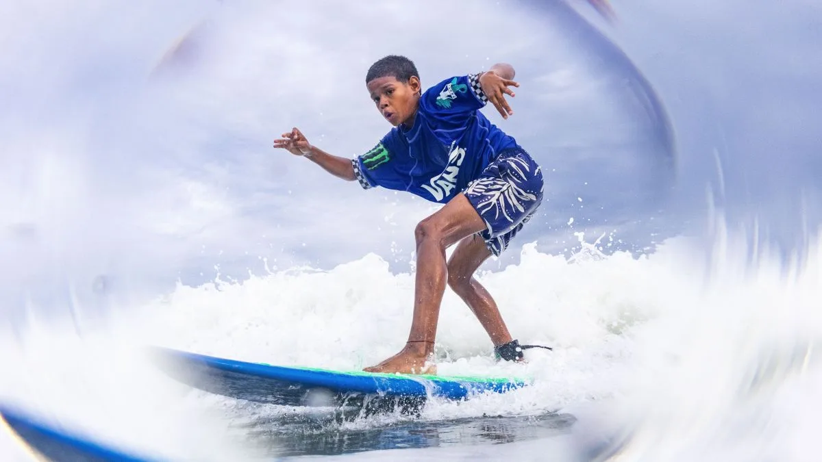 Grumari reúne surfe e foto em concurso