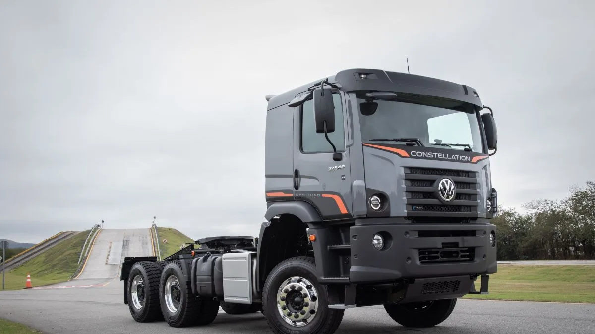 Volkswagen lança Constellation 6x4 para 91 toneladas