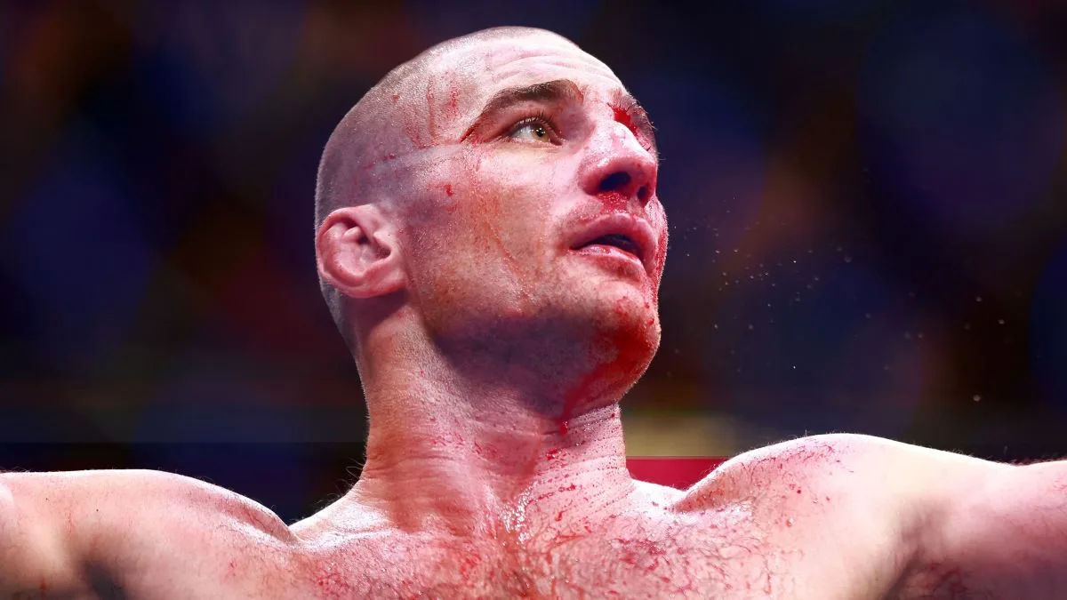 Campeão do UFC sobrevive a acidente