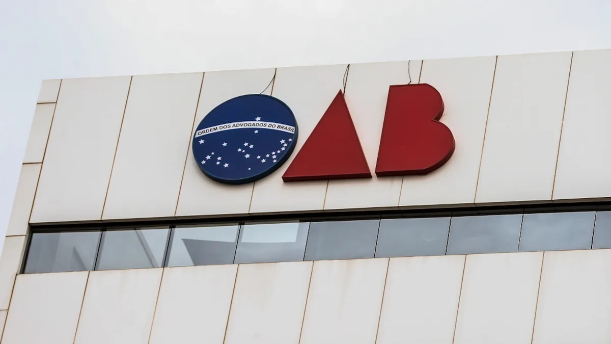 Governo sanciona lei que reorganiza cúpula da OAB