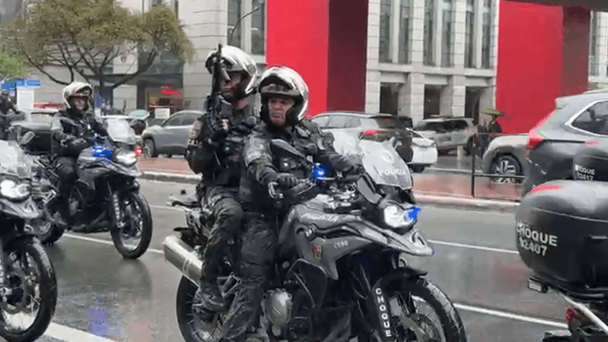 SP cria batalhão da PM com fuzil na garupa de moto