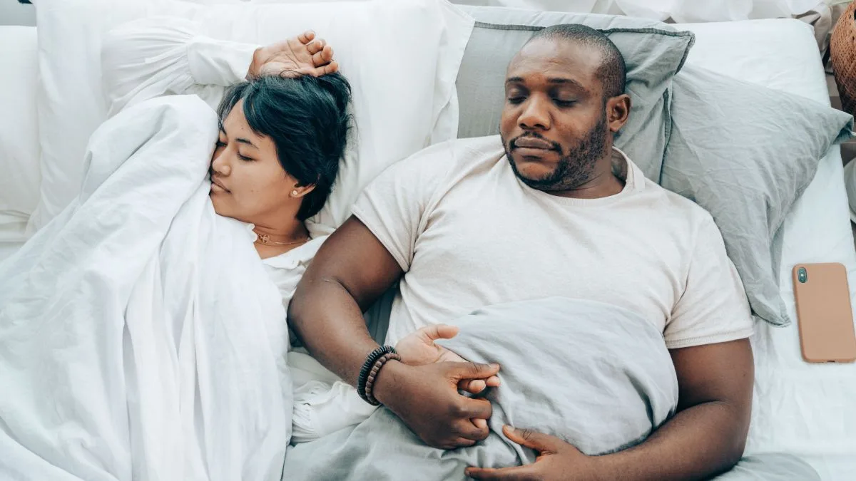 Especialistas revelam o que funciona para dormir melhor