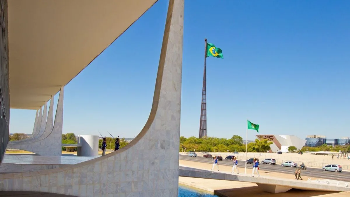 Ajuste de R$ 42 bi ameaça Orçamento de 2027