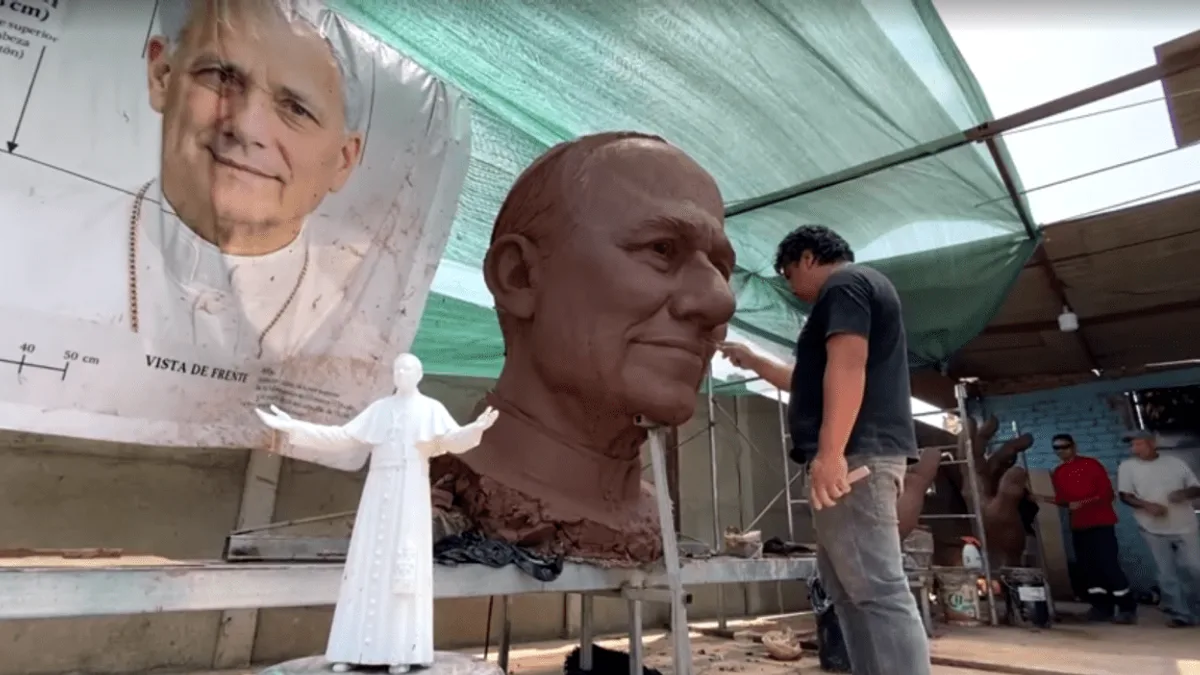 Peru prepara estátua gigante para visita do Papa