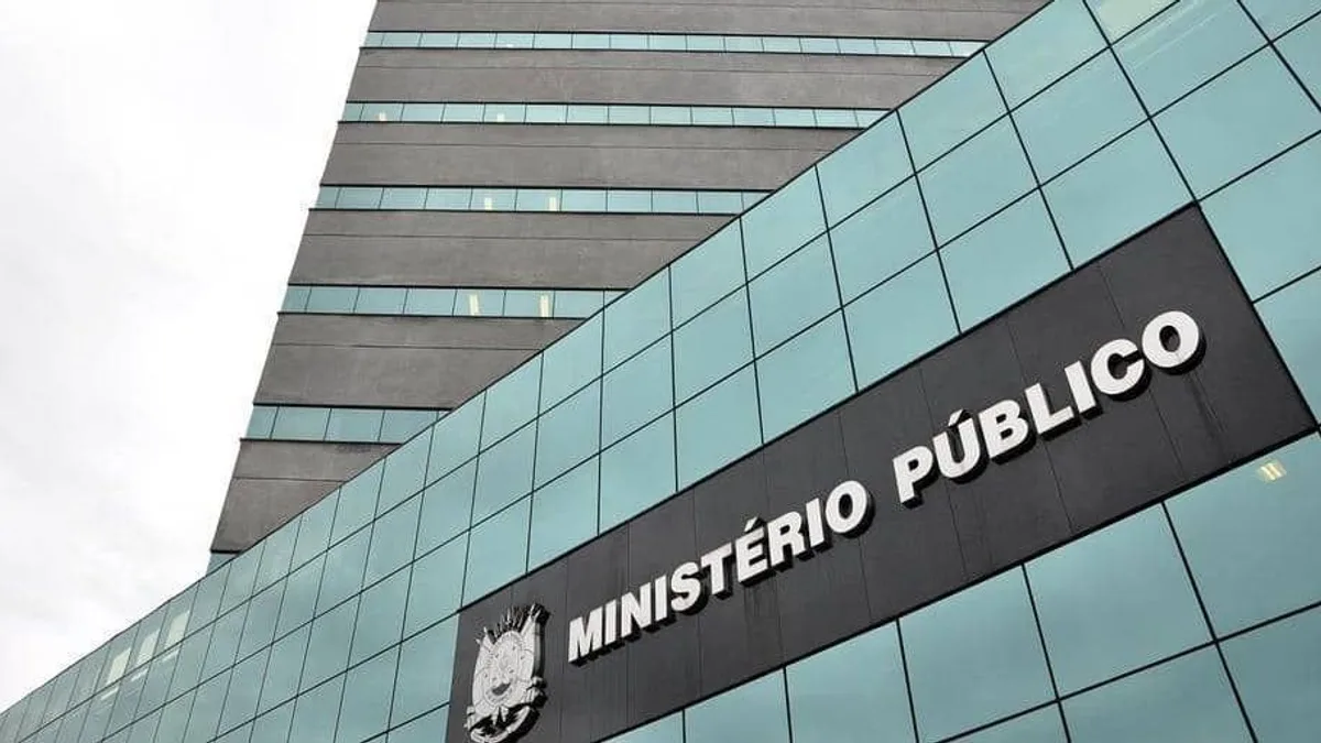 Professor é denunciado por estupro de alunas no RS