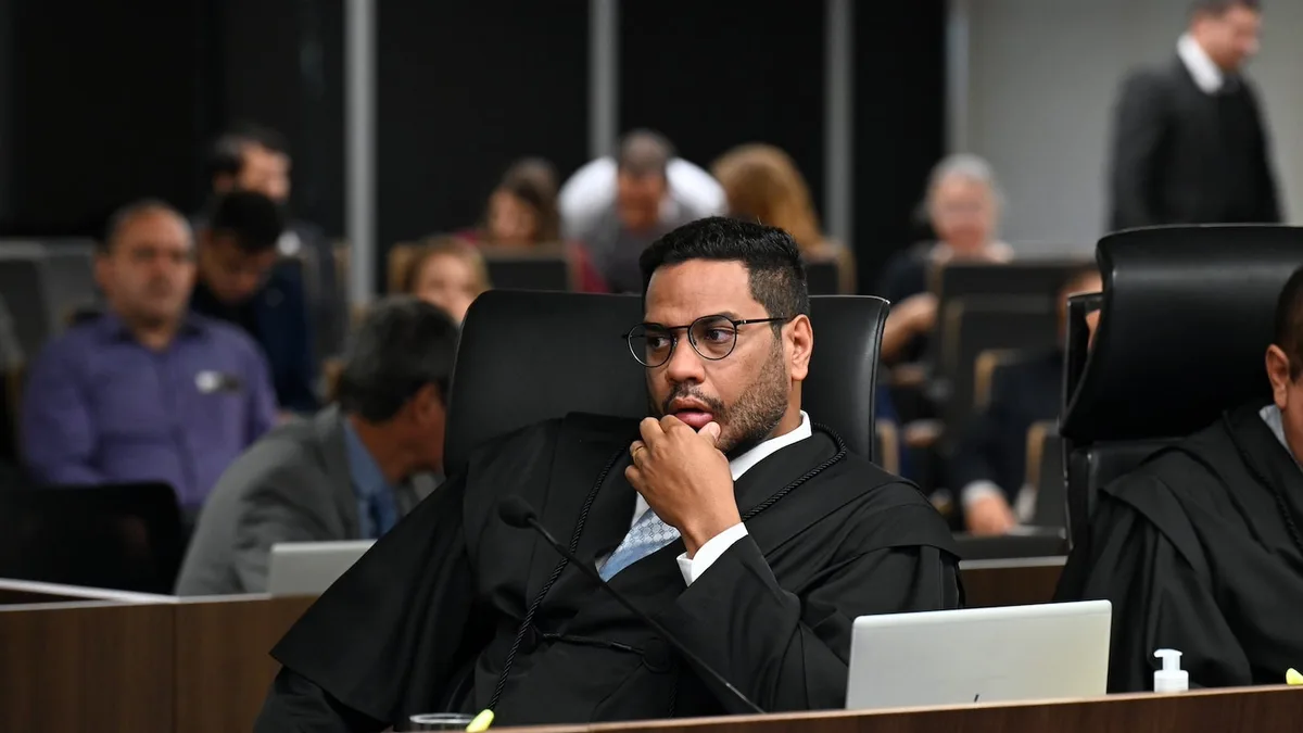 TCU adia decisão sobre trecho da Transnordestina