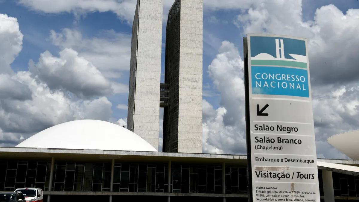 Emendas Pix: 1/3 de obras em 2025 não detalha destino