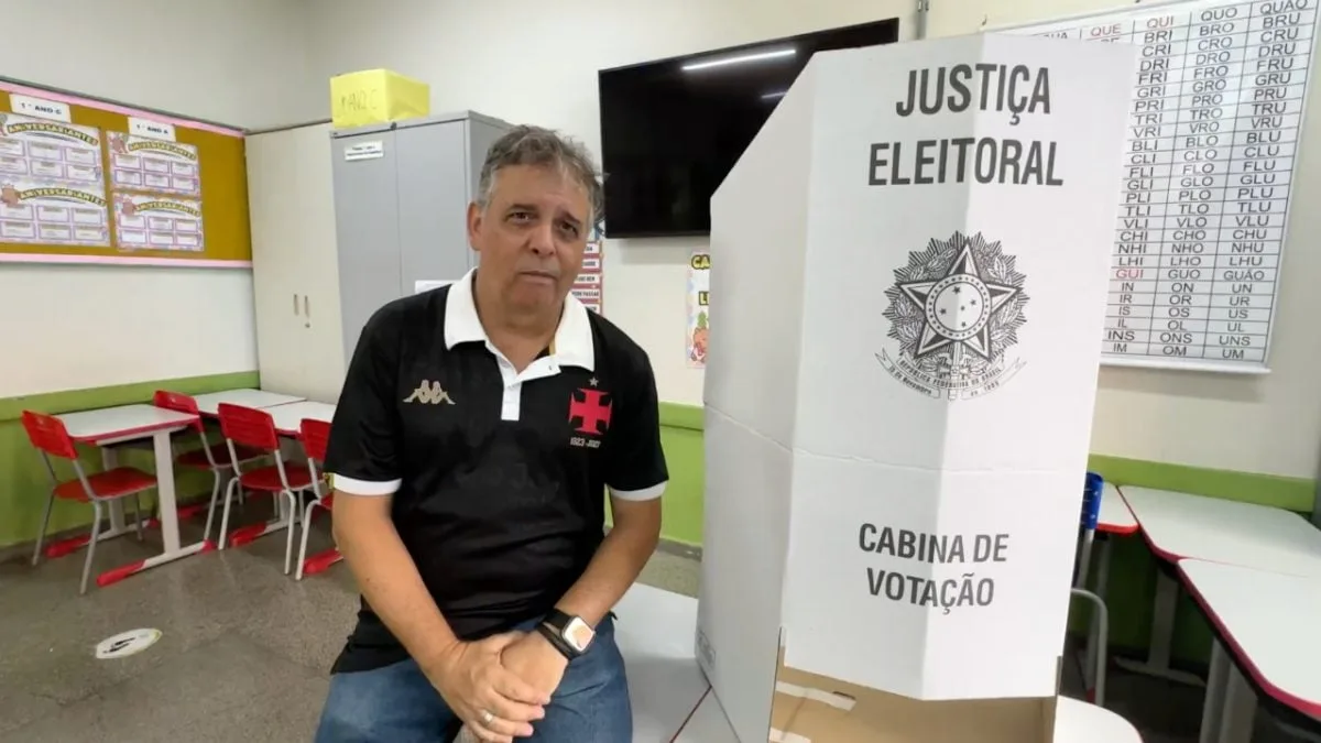 Mesário desde 1989 relata mudança histórica na votação