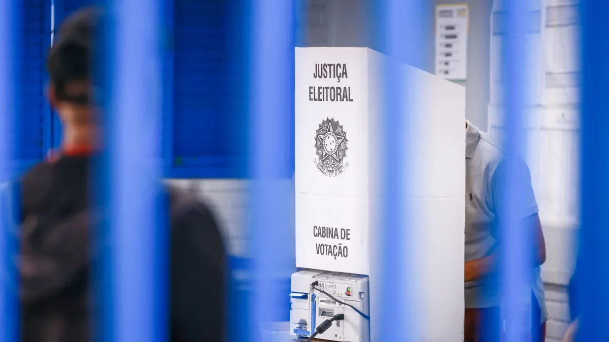 Metade dos partidos falha na cláusula de barreira
