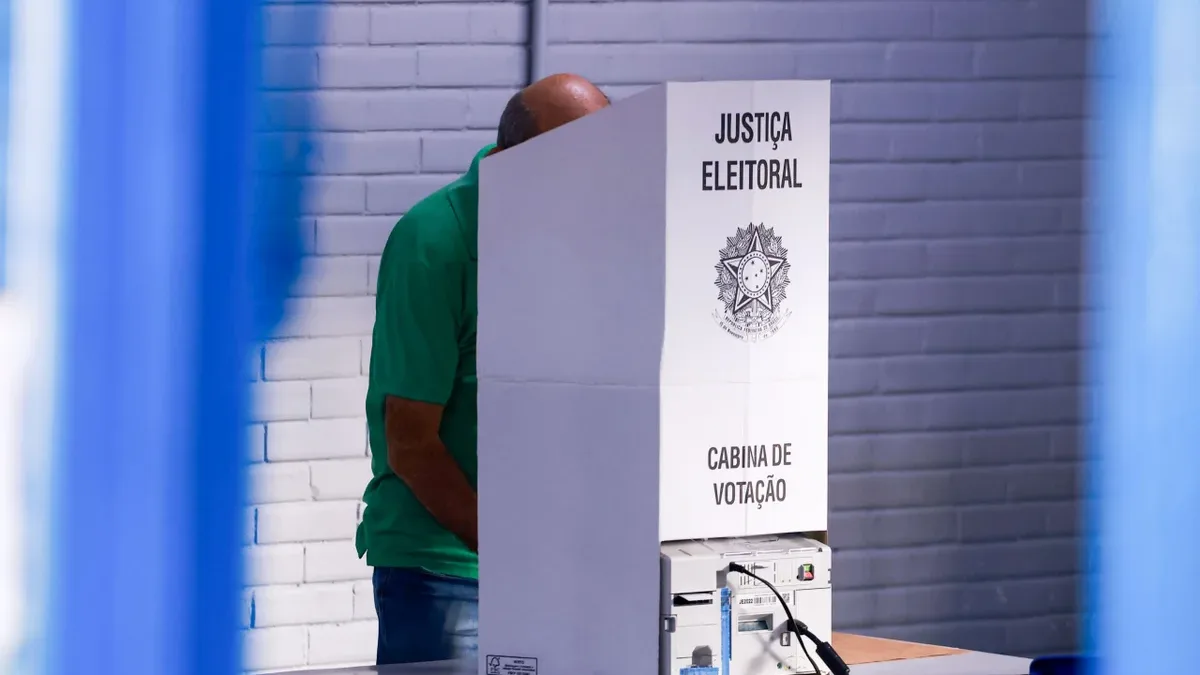 Acre elege só homens e é única assembleia sem mulheres