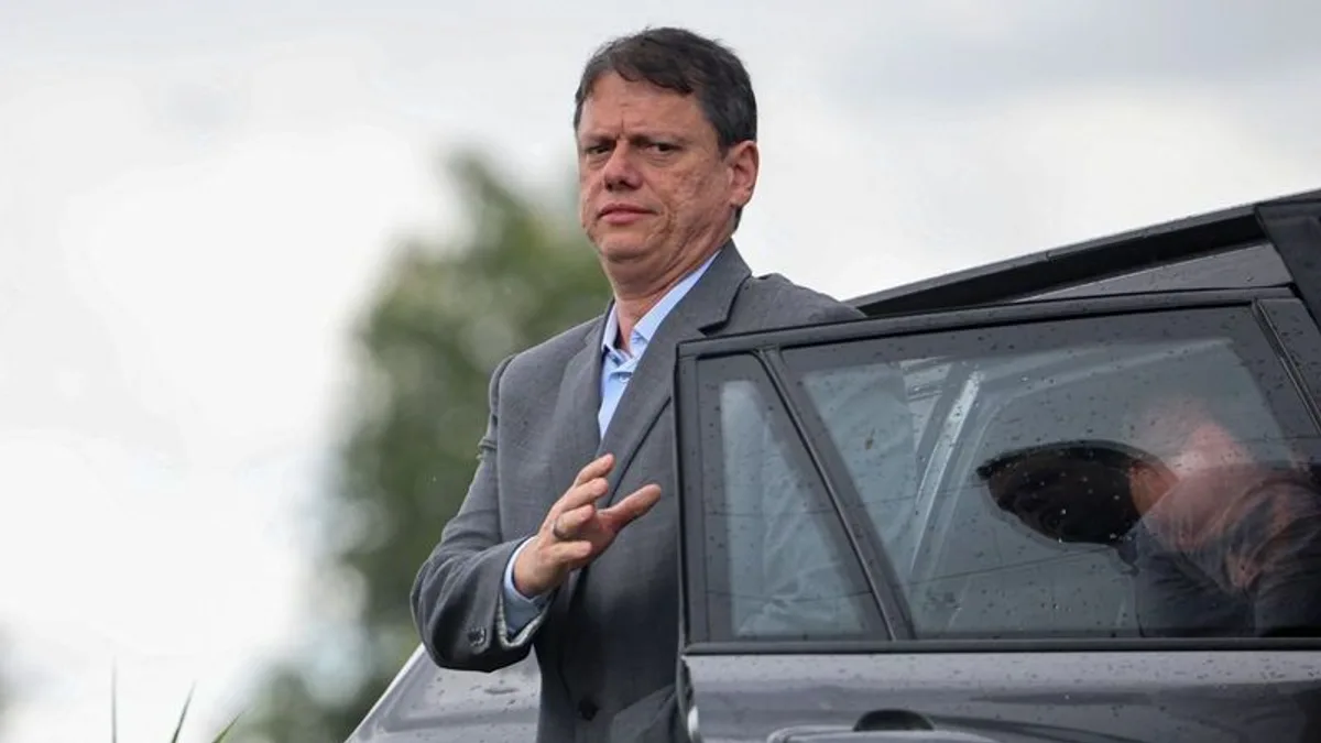 Tarcísio mantém maioria, mas oposição cresce na Alesp