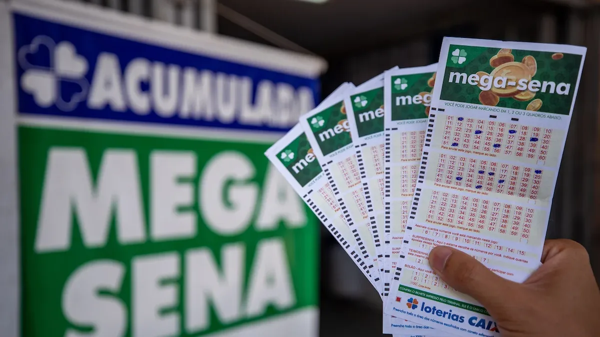 Mega-Sena acumula e prêmio dispara para R$ 100 milhões